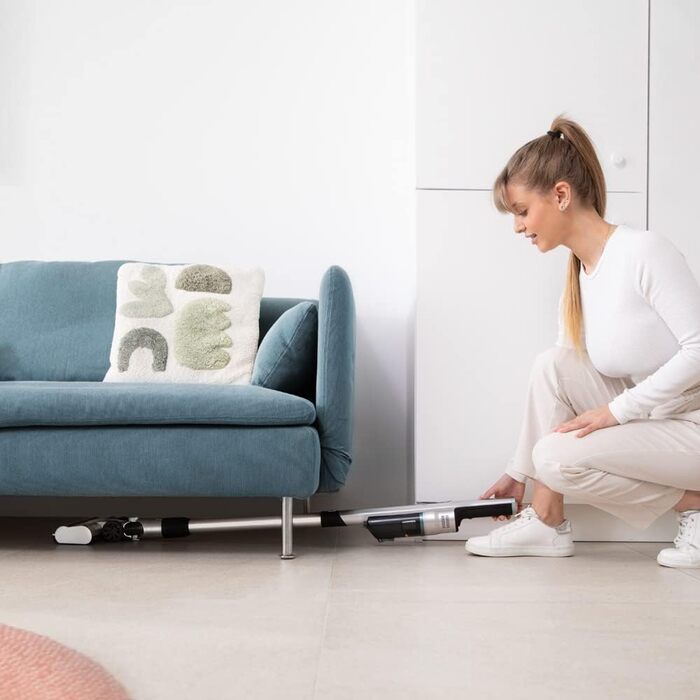 Вертикальний бездротовий пилосос Cecotec Scoba Agile Jalisco: 210W, 20kPa, 45 хвилин роботи, моторний насадка