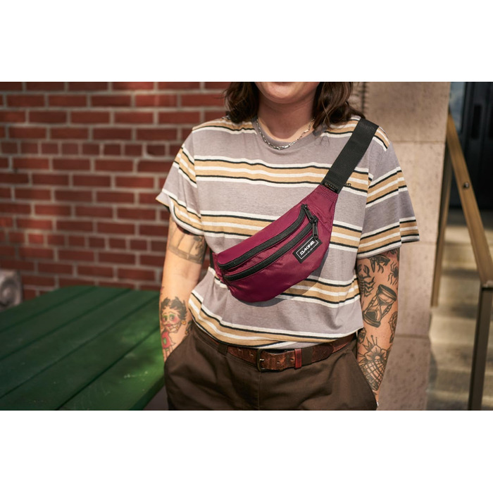 Dakine Classic Hip Pack: поясна сумка на пояс з 2 відділеннями на блискавці, кишеня для сонцезахисних окулярів, унісекс, чорний