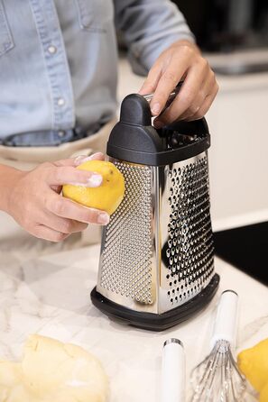 KitchenAid Чотиригранна тертка для сиру з нержавіючої сталі з шинковкою, теркою та зчищувачем цедри, 1 шт.