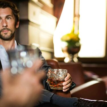 GLASKEY Crystal Whiskey Glasses Set of 4 - 350ml Lead-Free Crystal Glasses for Whiskey, Rum, Vodka, Scotch, Gin, Cognac, Water - Dishwasher Safe