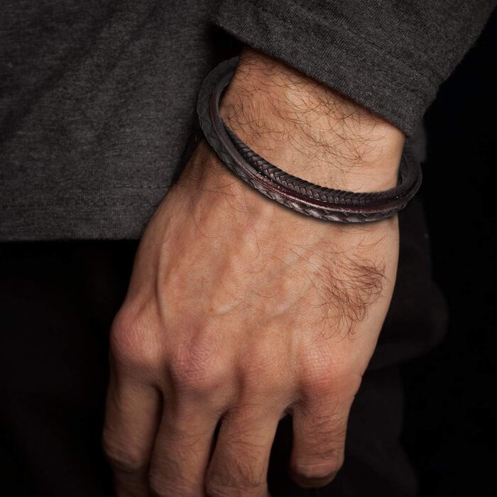 Чоловічий шкіряний браслет Lederarmband з гравіюванням та магнітним застібком (чорний/коричневий, 21 см)