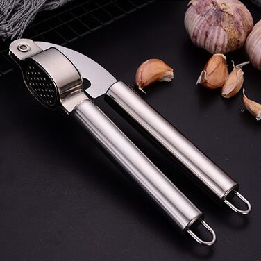 Прес для часнику Nutabevr з нержавіючої сталі з очищувачем та щіткою для чищення, прес для часнику з нержавіючої сталі, безпечний для миття в посудомийній машині