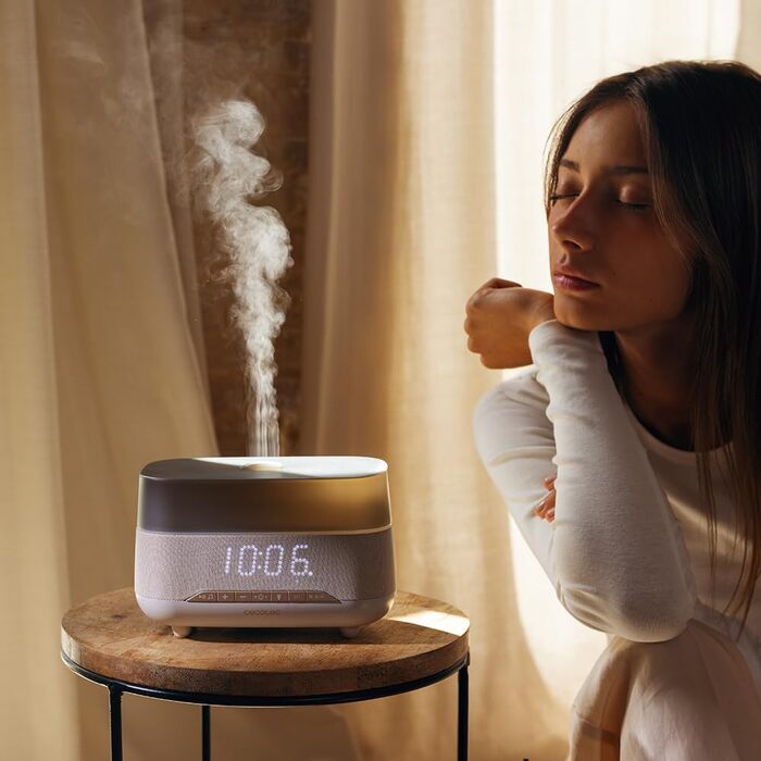 Зволожувач повітря Cecotec PureAroma 1300 з аромадифузором, 300 мл, Bluetooth, LED, таймер, 3 режими, ароматерапія