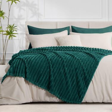 Плед RUIKASI фланелевий, 150x200 см, зелений. М'який, теплий плед для дивана, софи, декору інтер'єру, кімнати. Плед для дому, теплий плед, ковдра.