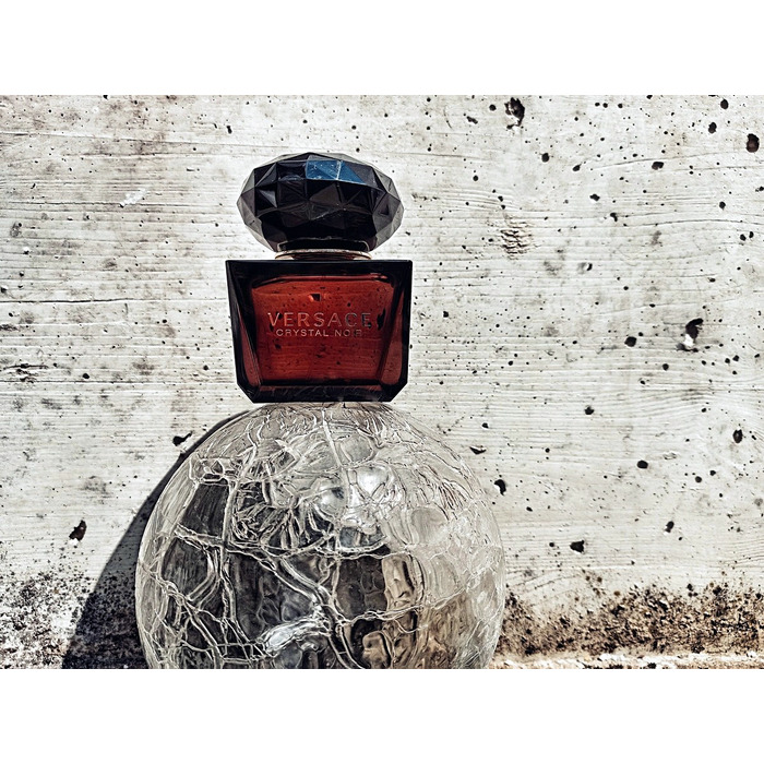 Жіноча парфумерна вода Versace Crystal Noir, 90 мл