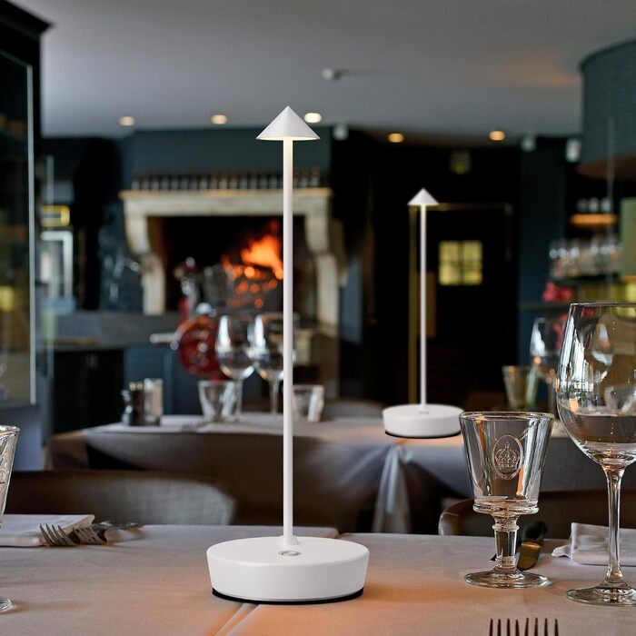 Бездротова LED лампа для кемпінгу та офісу: перезарядна настільна лампа з акумулятором 6000mAh, IP54, для внутрішнього та зовнішнього використання