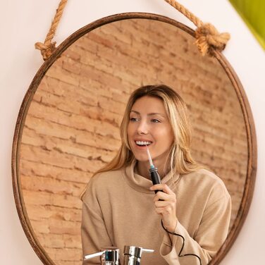 Cecotec Munddusche Bamba ToothCare 1200 Jet Pro: 7 насадок, LED-дисплей, 10 режимів, UV-дезінфекція. 1000 мл