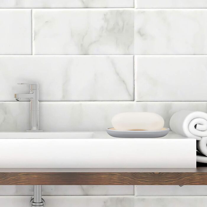 Набір для ванної кімнати MisFox з бамбука (6 предметів): дозатор для лосьйону, сміттєвий контейнер, тримач для зубних щіток, стаканчик для зубної пасти, щітка для туалету, мильниця (білий)