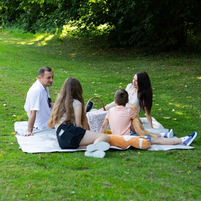 Плед для пікніка Meteor XXL водовідштовхувальний, термоізоляційний 175x200 см, бежевий - для пляжу, саду, кемпінгу