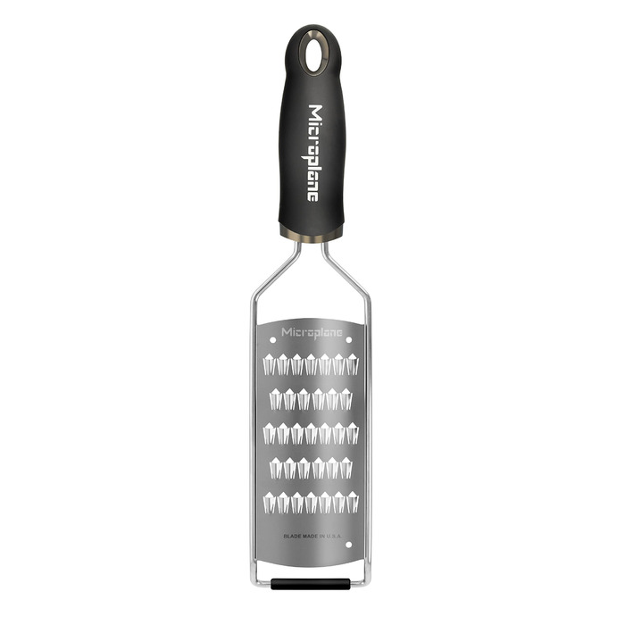 Microplane Терка дрібна Julienne для овочів та фруктів (морква, цукіні, картопля, яблуко, буряк, редис) чорна, сталеві леза - Made in USA
