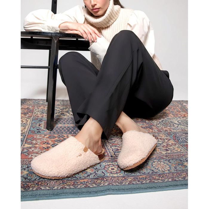 Тапочки жіночі Perletti Winter з штучного хутра, теплі, з антиковзкою підошвою, розмір 40 EU, білі