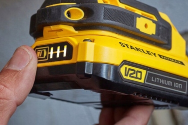 Ударний дриль-шурупокрут Stanley FatMax 18V SFMCD711D2K (2x2,0 Агч) у кейсі