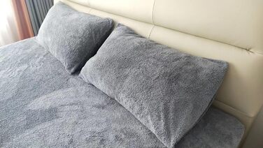 Наволочки John Aird Teddy-Fleece сірі 50x75 см, 1 пара, м'які флісові для подушок