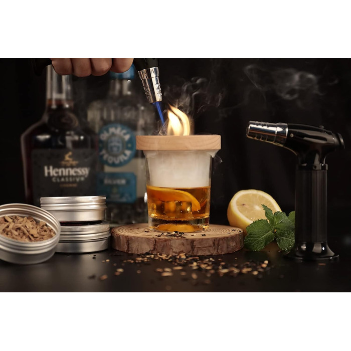 Набір для копчення коктейлів з ліхтариком: кулінарна запальничка для коктейлів, віскі та напоїв, 4 смаки дерев'яної стружки