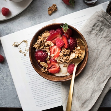 Набір золотих столових приборів на 6 осіб, нержавіюча сталь, 24 предмети — ідеальний подарунок