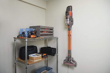 Бездротовий акумуляторний пилосос Black+Decker 4в1 BHFEV182C (18V, 2.0Ah) з електрощіткою, для підлоги та ручного використання, з насадкою для щілин, акумулятор та зарядний пристрій в комплекті