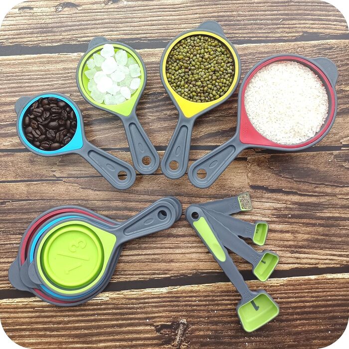 Collapsible Measuring Cup and Spoon Set, 8-Piece Portable Silicone Measuring Cup and Spoon, Food-Grade Silicone Measuring Tool Set, Yellow Color (Random Rainbow)