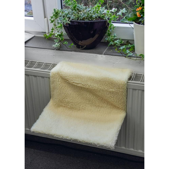 Підстилка для котів Karlie Heizkörperliege Кремового кольору, 46 x 31 x 26 см