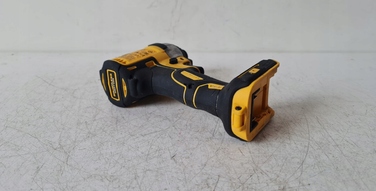 Ударний шурупокрут DeWalt DCF787N 18V 170Nm (без АКБ та ЗУ)