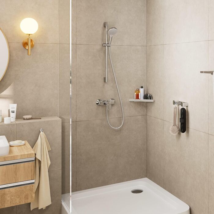 Hansgrohe Vernis Blend Shower Set, water-saving showerhead with shower hose and shower rail 0.65m, handheld shower with 2 spray patterns, chrome