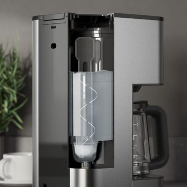 Кавоварка AEG CM5-1-6ST Deli 5, 1,5 л, нержавійка, таймер, підтримка тепла, авто-вимкнення, захист від протікання, індикатор рівня води