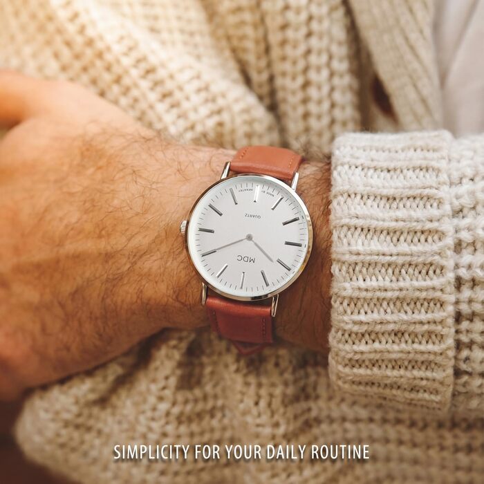 Чоловічий годинник Infantry MDC: мінімалістичний дизайн, кварцовий механізм, шкіряний ремінь (колір: коричневий)